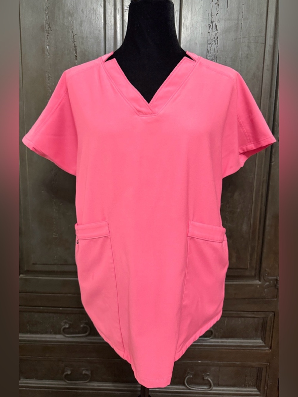 Climate Right by Cuddl Duds Pink Short sleeve Scrub - Size Medium